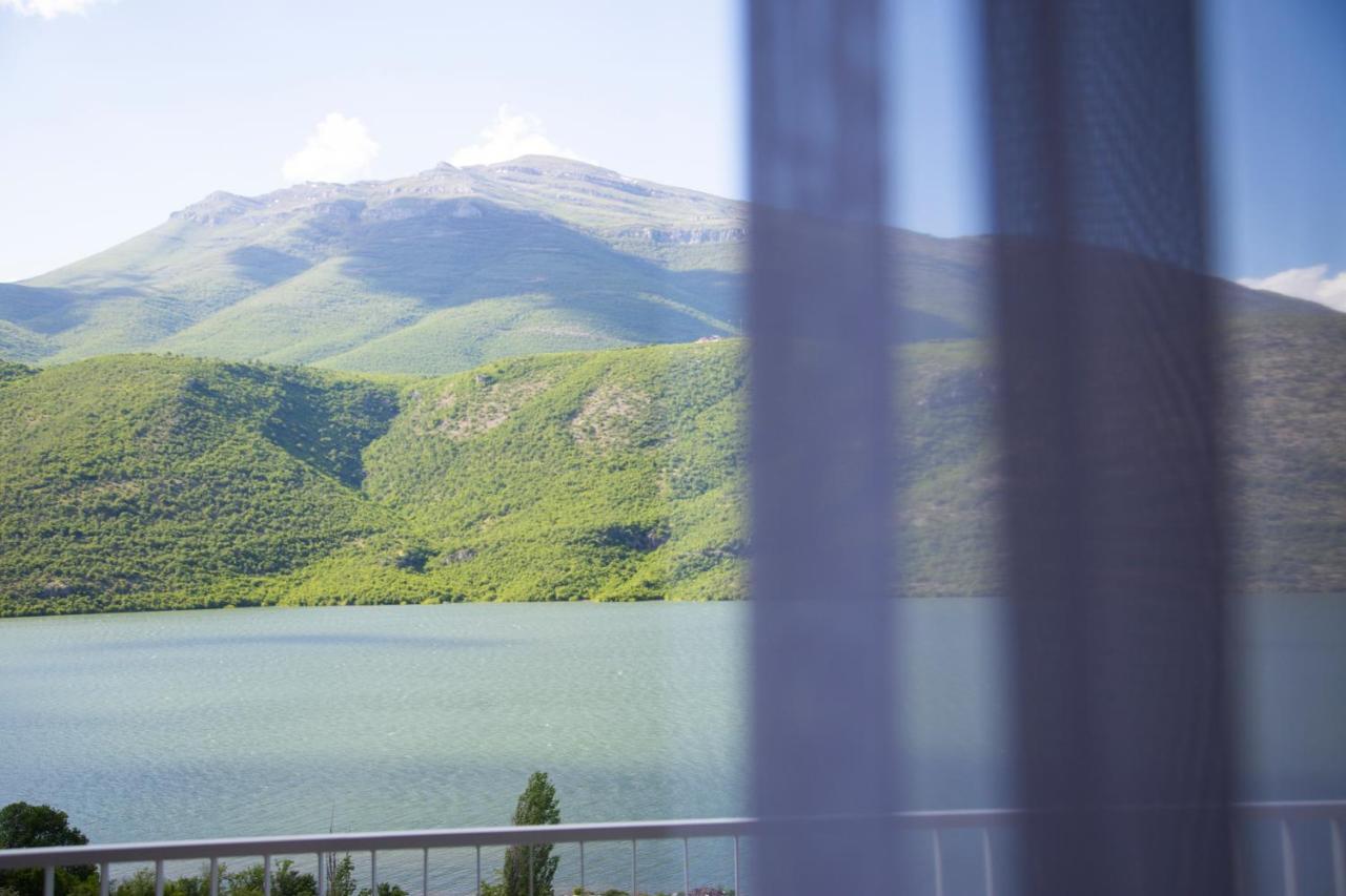 Hotel Lakeside Vermice Kültér fotó