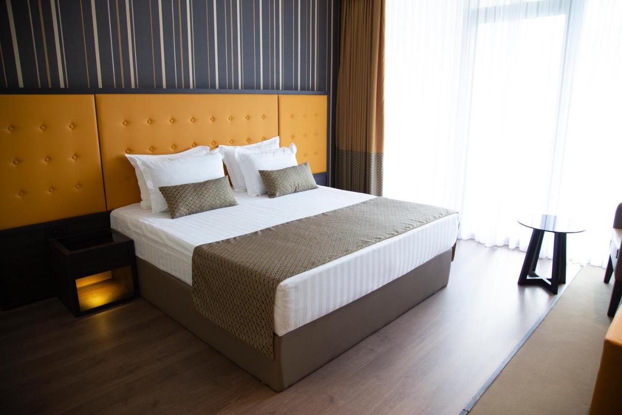 Hotel Lakeside Vermice Kültér fotó