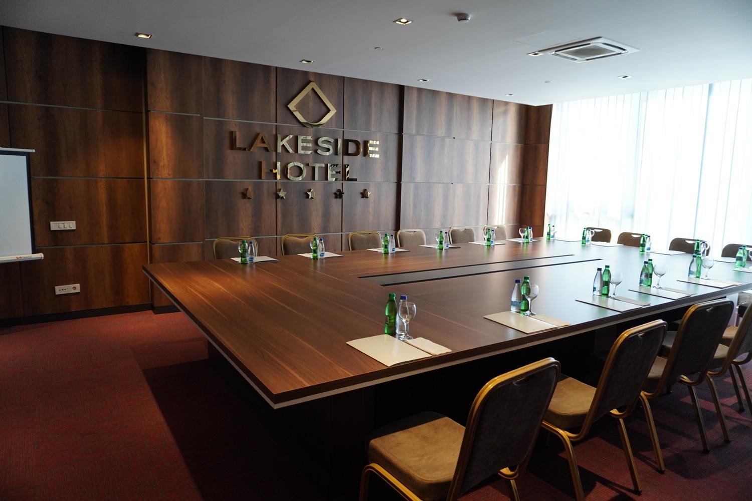 Hotel Lakeside Vermice Kültér fotó